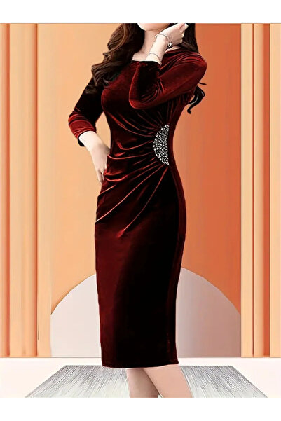 Masspera Yuvarlak Yaka Uzun Kollu Drapeli Büzgülü Yanı Taş Detaylı Midi Kadife Elbise