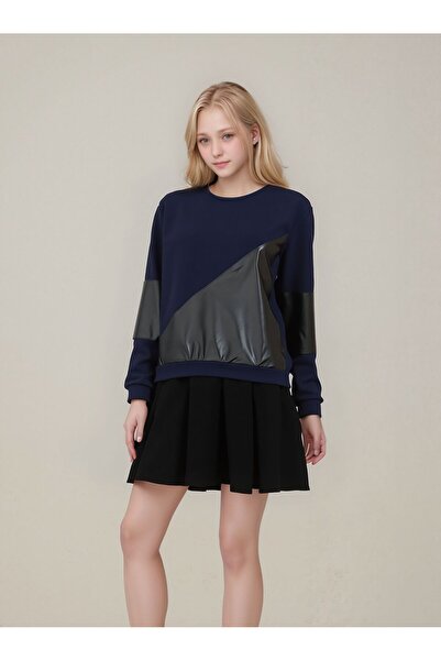 DEVRİMAY TEKSTİL Women's Leather Detailed Sweathirt