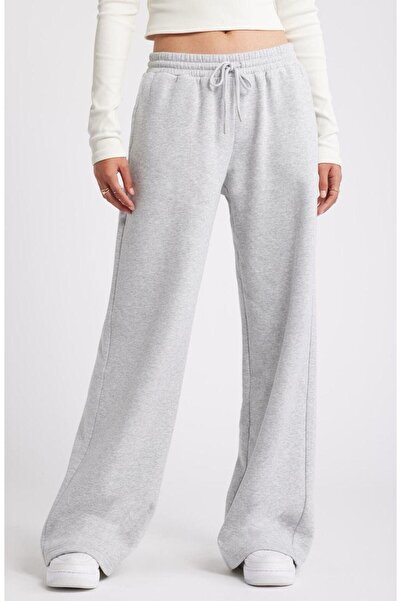 berfmoda ΓΥΝΑΙΚΕΙΑ ΦΟΡΜΑΤΣΕΣ ΜΕ ΦΟΡΜΩΤΕΣ ΜΠΟΥΤΣΟΥΝΕΣ ΣΤΟ ΤΕΛΟ ΤΟΥ ΠΟΔΙΟΥ, ΆΝΕ...