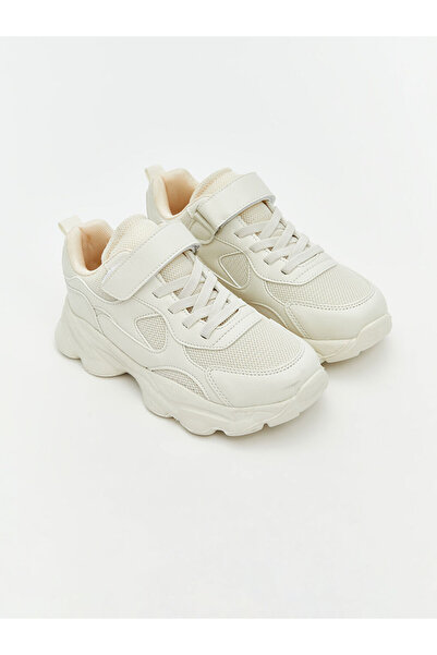 LC Waikiki Λαμπερές επιλογές από το Shining Store |   Αθλητικά παπούτσια για ...