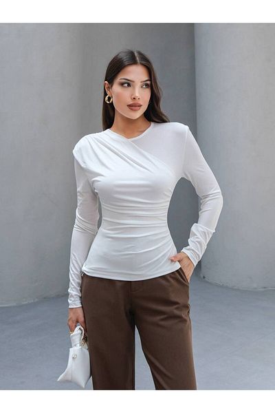 Butik Beyza Shoulder Pleat Side Gathered Blouse