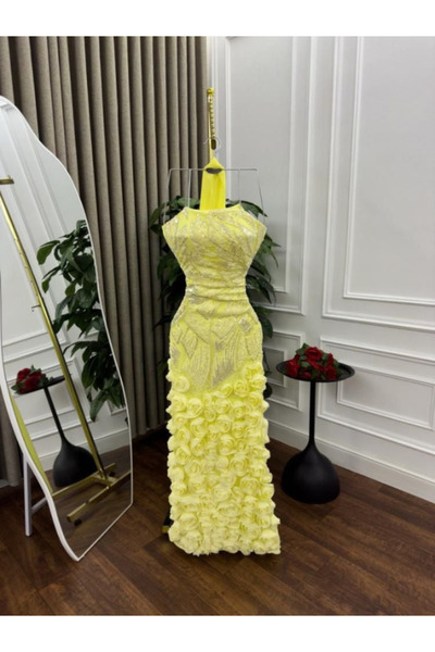 Nice Model Luxury Yellow Taffeta Evening Gown 3D Rose Embroidered Formal Party Dress Sleeveless