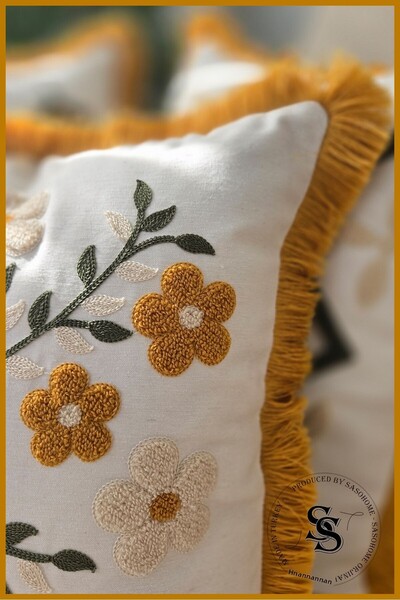SasoHome Beauty Flowers Punch Embroidery Patterned Linen Throw Pillow Cover