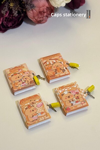 caps anlarınızı paylaştığınız ortağınız 2 Pieces Capybara Themed Fluffy Locked Mini Souvenir & Notepad - 56 X 74 mm - 280 Pages