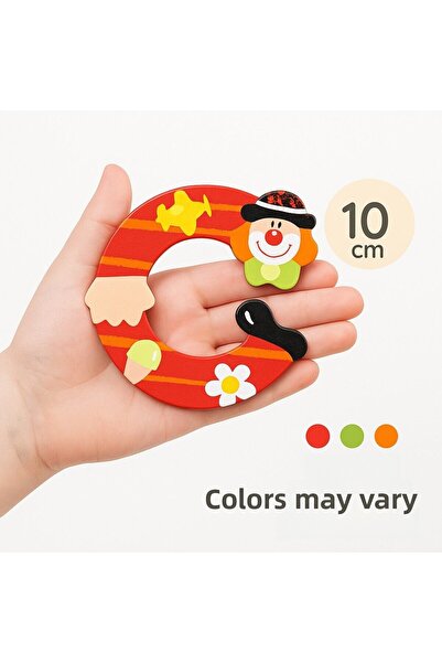 TOYFEST حرف C خشبي مع مهرج - تصميم ملون وممتع (10 سم)