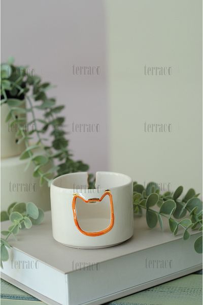 terraco ceramic Handmade Ceramic Ashtray with Cat Pattern and Gold Detail