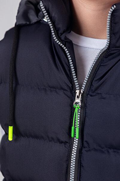 Pina Kids Дитячий надувний жилет для хлопчика з капюшоном