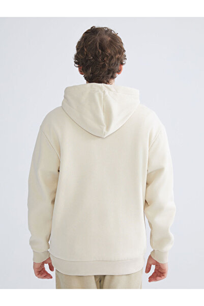 LC Waikiki Λαμπερές επιλογές από το Shining Store | Ανδρικό φούτερ με μακριά μανίκια