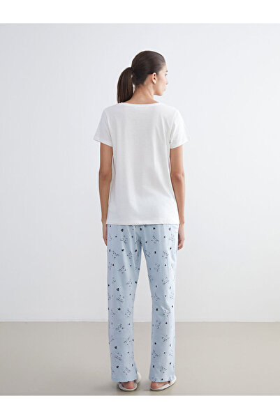LC Waikiki Timeless Recommendations from Timeless Store |   Crew Neck Printed Women's Pajama Set