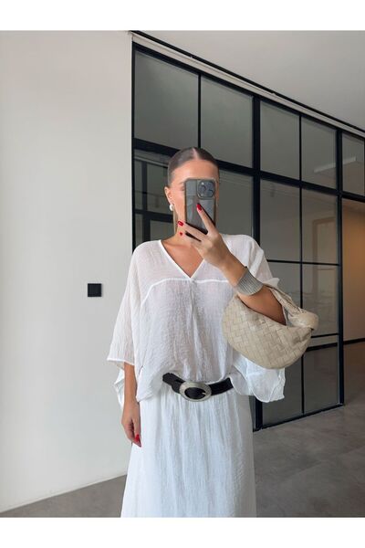 BB Bensu Buyruk Bat Sleeve Ecru Bluz Skirt Suit