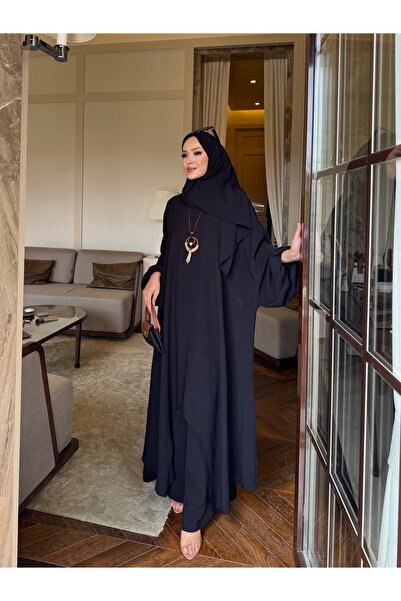 sevannaluxurydesign Women's Black Umrah Outfit / Set