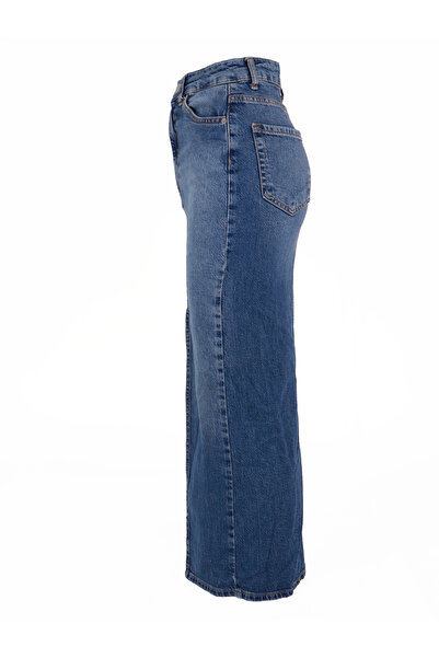 Yoneka yırtmaçlı denim etek