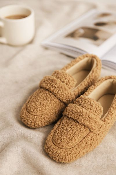 StWenn Ultra Soft Plush Women's Home Slippers No Sound Lightweight Sole Slippers