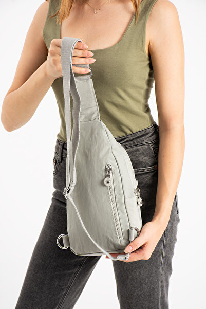 Çanta Trend Women's Crinkle Fabric Water Resistant Cross Strap Light Gray Colored Bag