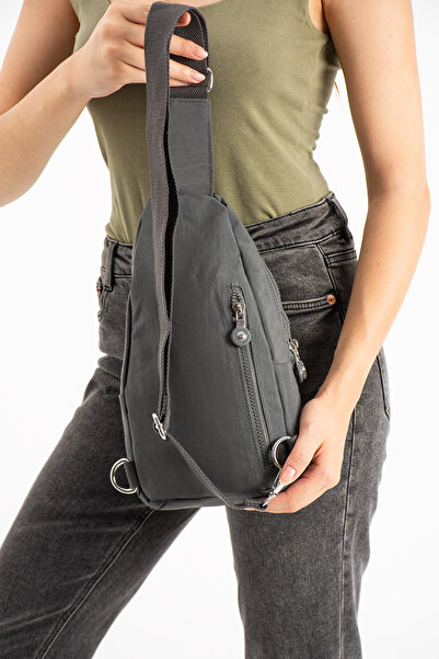Çanta Trend Women's Crinkle Fabric Water Resistant Cross Strap Dark Gray Colored Bag