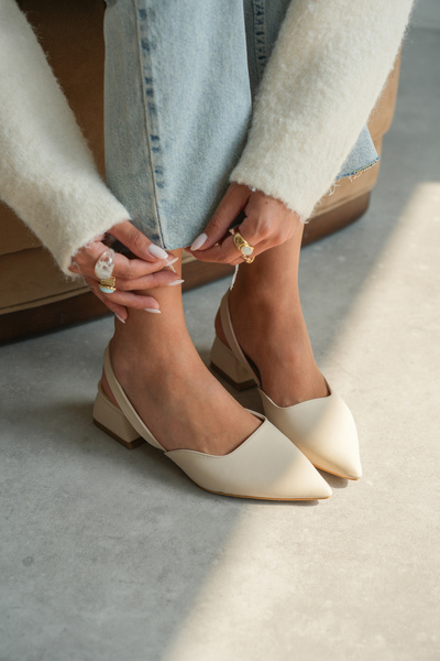 Savves Beige Pointed Toe Low Heeled Women's Slingback Shoes