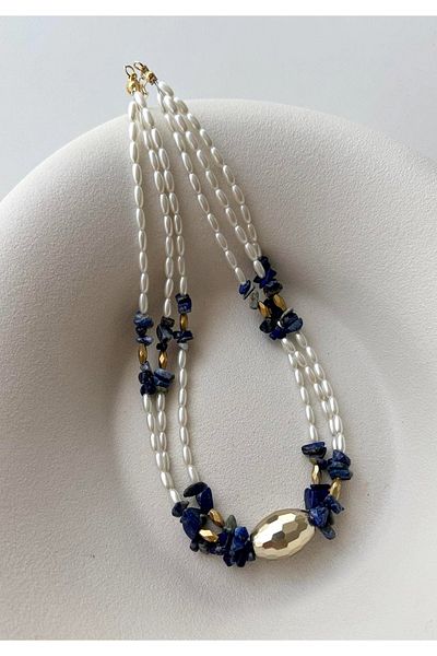 mos&more Elegant Necklace with Multiple Pearls and Navy Blue Beads