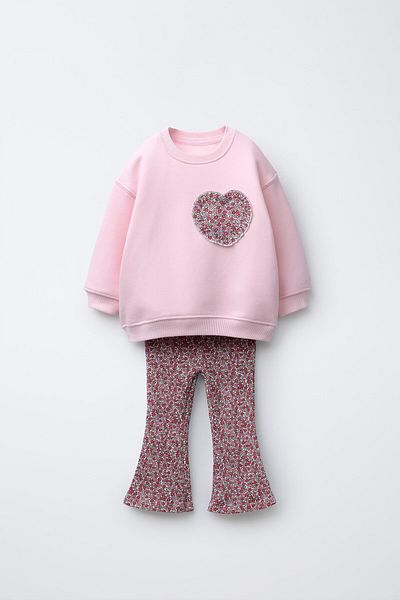 Magu Girls' Cotton Pink Heart Applique Sweatshirt and Floral Pattern Flare Leggings Set