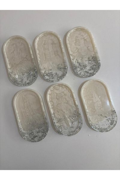 Pelince - Handmade 6-Piece Epoxy Presentation Plate - Pearl White with Silver Leaf - Dimensions: 17.5 X 9.5 cm