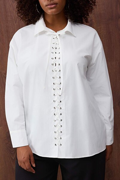 Trendyol Curve Special Collection Ecru Oversized Shirt with Bird Eye Detail Tbbaw26Ax00001