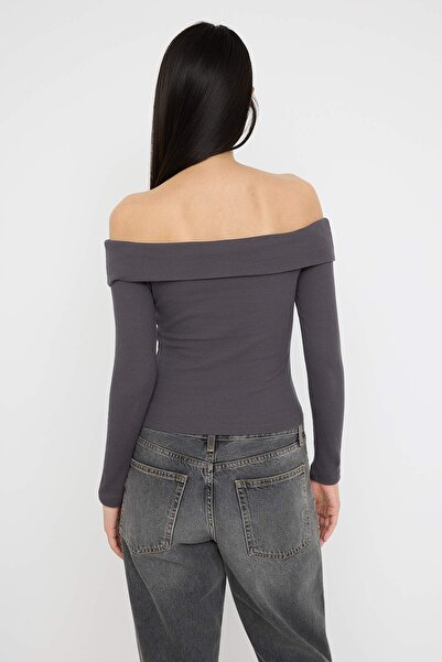 Trendyol Collection Anthracite Fitted/Slim Fit Carmen Collar Button Ribbed Stretch Knitted Blouse Twoaw26Bz00076