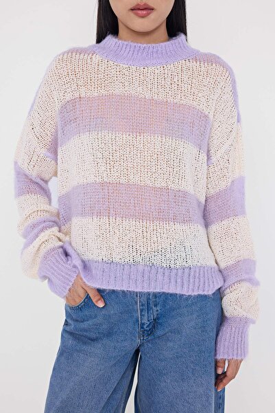 Trendyol Collection Teen Ecru Oversize/ Wide Fit Striped Knitwear Sweater Twoaw26Kz00025