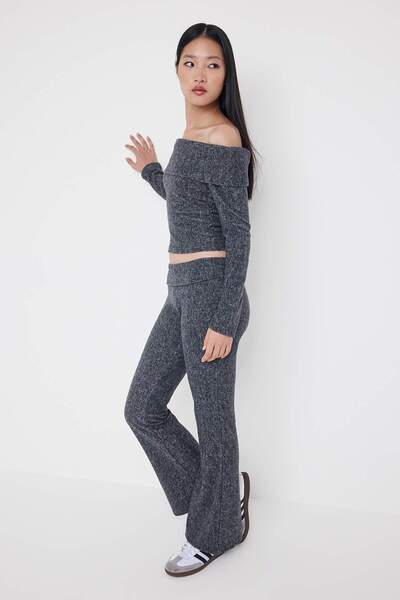 Trendyol Collection Teen Anthracite Knitted Soft Open Shoulder Carmen Collar Bottom-Top Suit Twoaw26Au00061