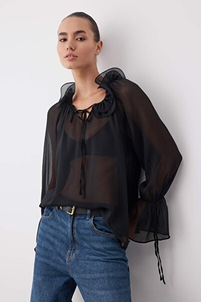 Trendyol Collection Black Unlined Halter Neck Woven Party Boho Blouse Tpraw26Bz00038