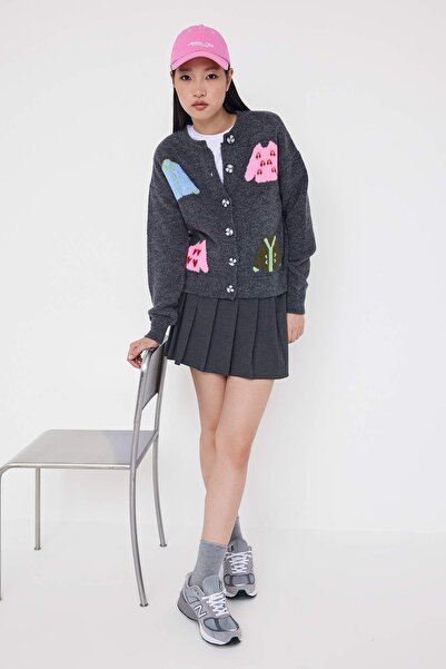 Trendyol Collection Teen Anthracite Soft Textured Knitwear Patterned Knitwear Cardigan Twoaw26Hi00250