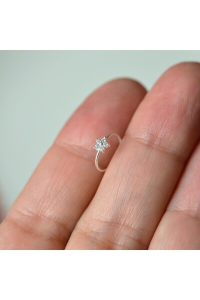 Heppii 925 Ayar Gümüş Halka Taşlı Çiçek Hızma Burun Piercing 10 mm