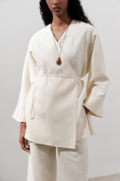 Manuka Linen Double Breasted Closure Kimono Vanilla