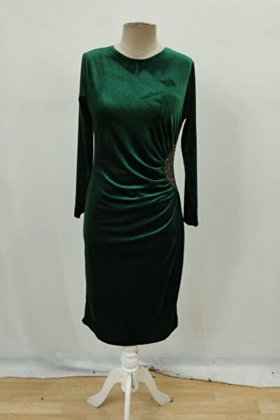 Mossta Uzun Kollu Taş Detaylı Midi Kadife Elbise - Yeşil