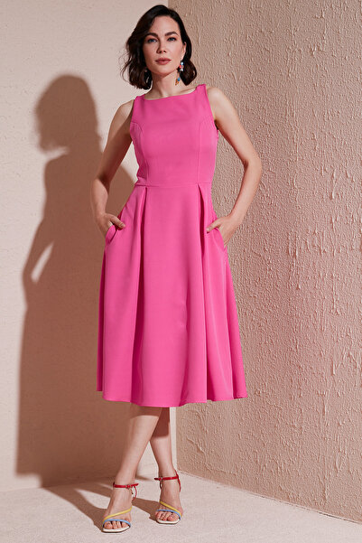 Lela Crew Neck Regular Fit Pleated Midi Dress Dress with Pockets6051963