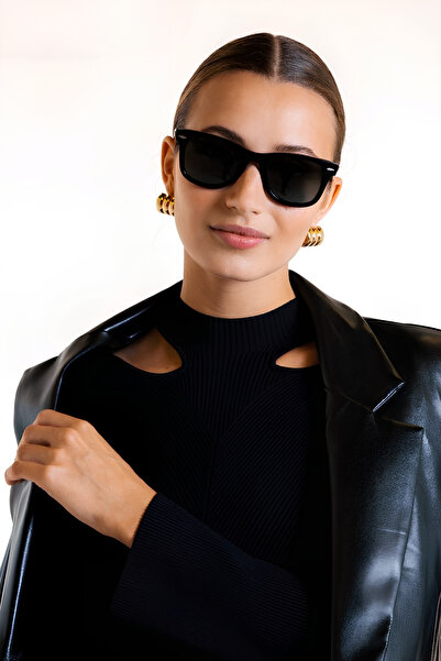 Chunky Frame Hugs Unisex Black Sunglasses