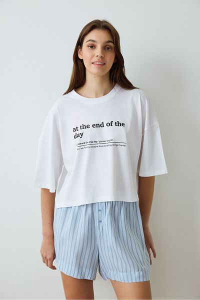 Penti Top de pijama crop cu imprimeu slogan cu decolteu alb optic Lilah