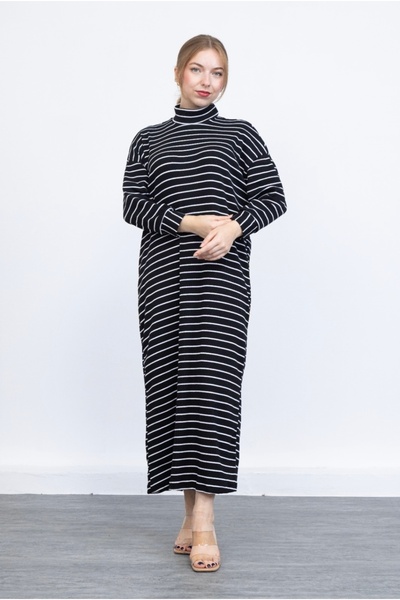 AZR Women's Black and White Striped Standard Stretchy Long Knitted Hijab Dress