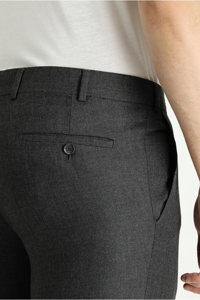 Kiğılı Relaxed Fit Rahat Kesim Likralı Klasik Kumaş Pantolon
