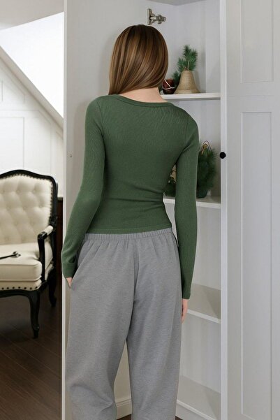 Mossta Round Neck Long Sleeve Camisole Blouse - Green