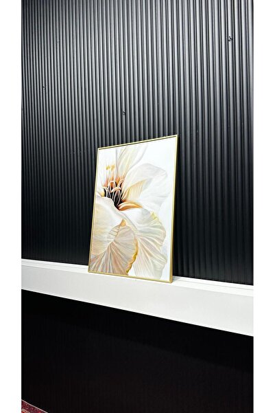 Tablomtr Beyaz Düş - Dijital Baskılı Gold Metal Çerçeveli Gerçek Camlı Tekli Dekoratif Tablo