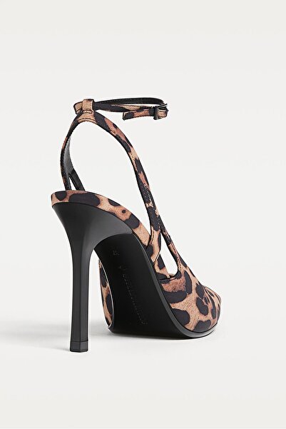Stradivarius Leopar desenli topuklu ayakkabılar