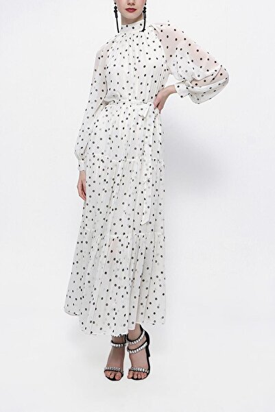 SOCIETA Beyaz Büzgülü bol kesim uzun elbise 94315