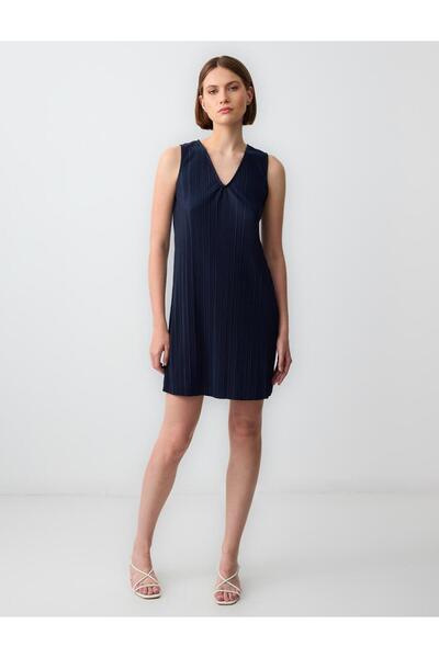 Jimmy Key Navy Blue Relaxed Cut V Neck Sleeveless Striped Knitted Mini Dress