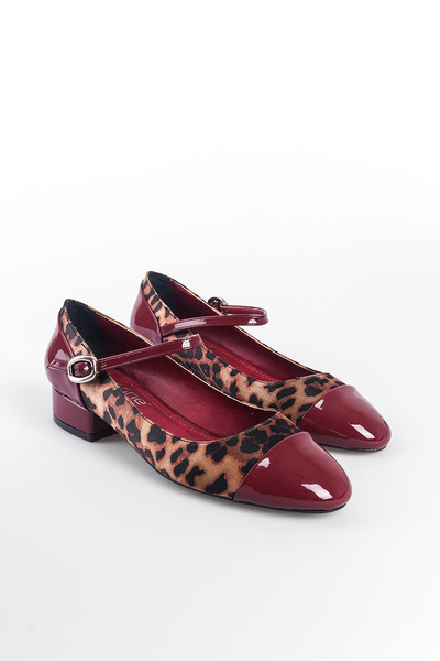 Capone Outfitters Γυναικεία παπούτσια Leopard με κοντό τακούνι