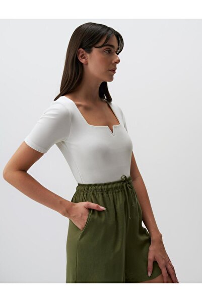Jimmy Key Square Collar White Basic Blouse - Short Sleeve