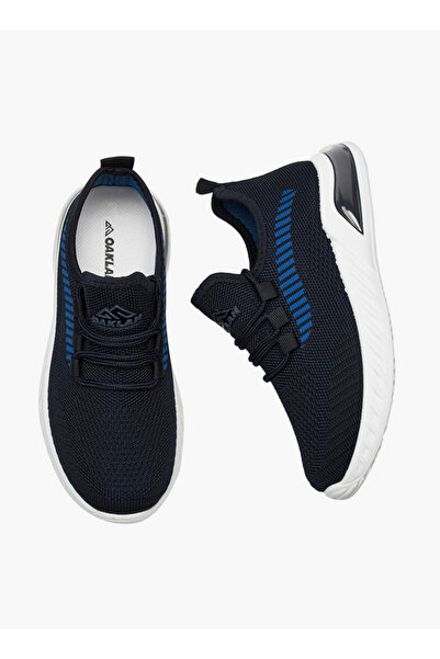 Oaklan by Shoexpress Textured Lace-Up Sports Shoes