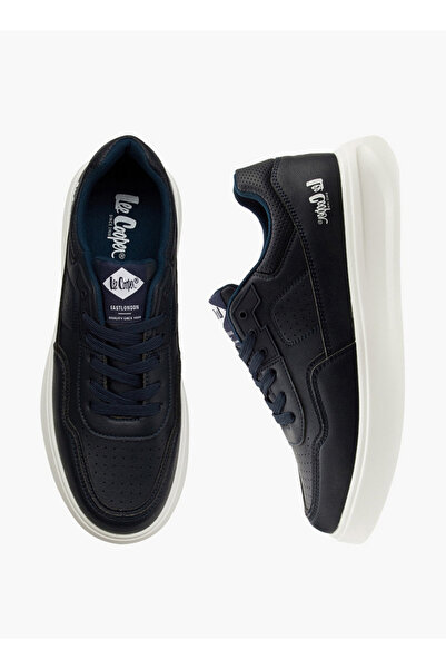 Lee Cooper أحذية رياضية برباط للرجال