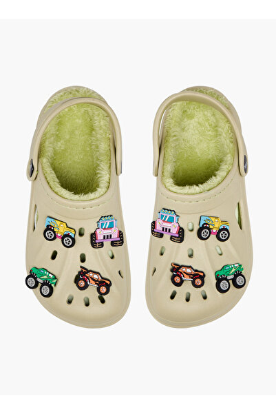 Aqua Jibbetz Accent Clogs