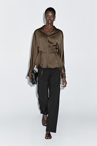 Massimo Dutti Bel detaylı dökümlü gömlek