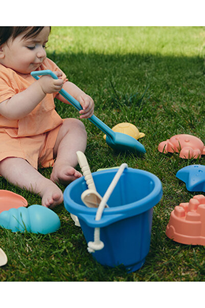 LETS BE CHILD Lc Koyu Turkuaz Kum Ve Plaj Kova Oyun Seti