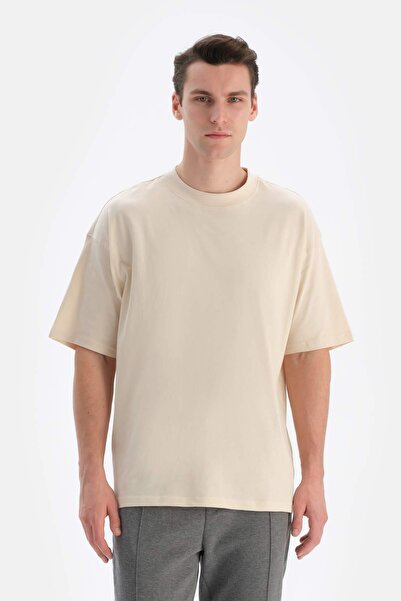 Dagi Голяма тениска с къс ръкав в цвят екрю